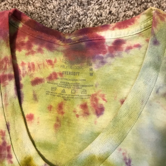Tie Dye Good Vibes Only Tshirt Size Medium - Picture 7 of 10